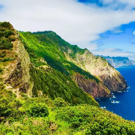 Madeira Island - Cosy & Spacious Holidays House Near The Beach In Machico *